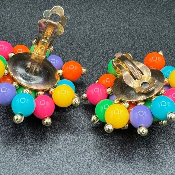 Confetti Pop Vintage Starburst Clip On Earrings - Picture 5 of 7